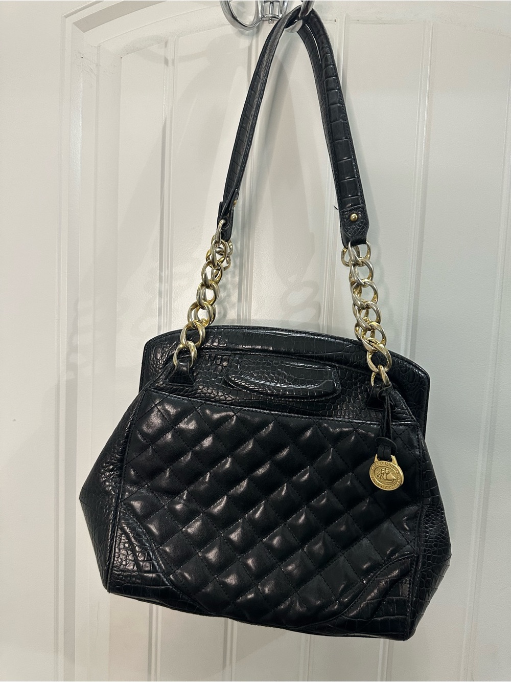 VTG Brahmin 25 th anniversary  Black embossedShoulder Bag with Gold Chain Detail